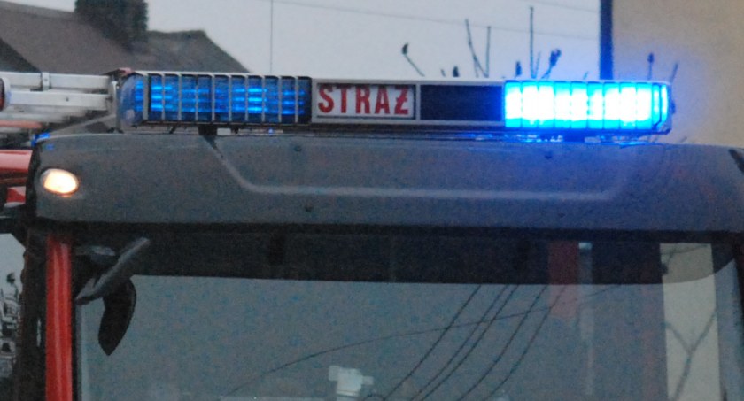 Interwencja w Kałkowie. Pomagali w transporcie do karetki