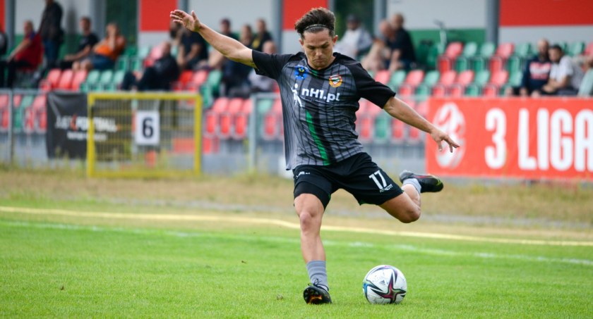 Star Starachowice, GKS Arka Pawłów. Ostatnie sprawdziany przed inauguracją futbolowej jesieni