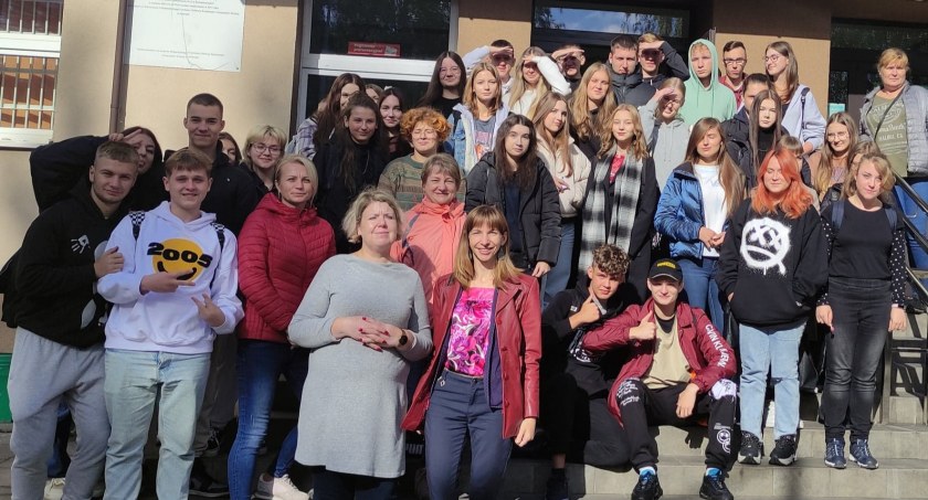 Uczniowie z Technikum na Maja współpracują z rówieśnikami