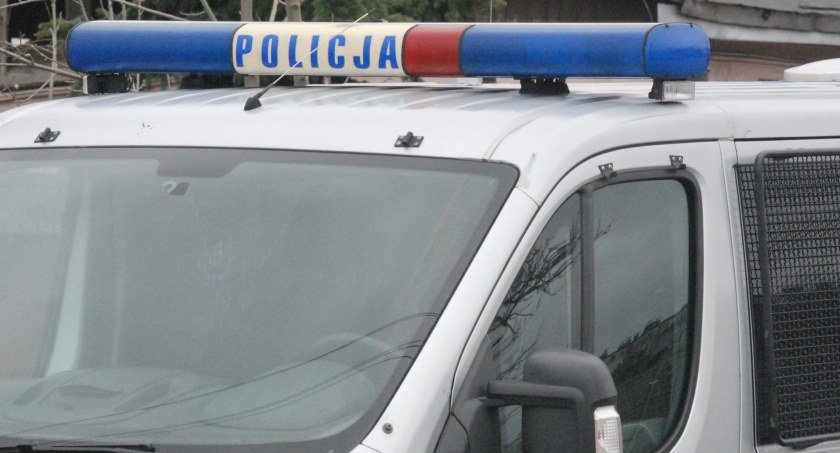 Wypadek w Ambrożowie. Poszkodowanym kierowca jednośladu