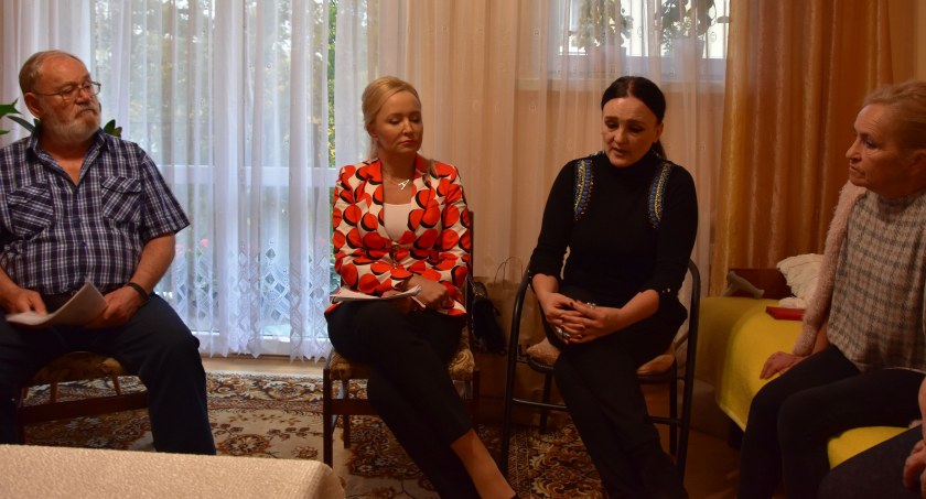 Zarządca bloku przy ul. Sienkiewicza 2 o windzie, której potrzebują mieszkańcy