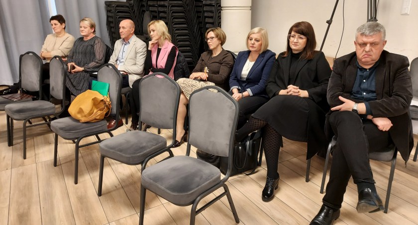 Jest dobrze a nawet bardzo dobrze w starachowickich szkołach