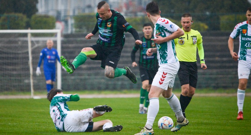 Star Starachowice. Kto dogoni lidera?