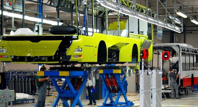  Zwolnienia w Man Bus Starachowice. Fatalne wieści dla pracowników i ich rodzin