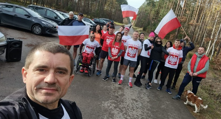 Starachowice pobiegły dla Niepodległej. W biało-czerwonych barwach