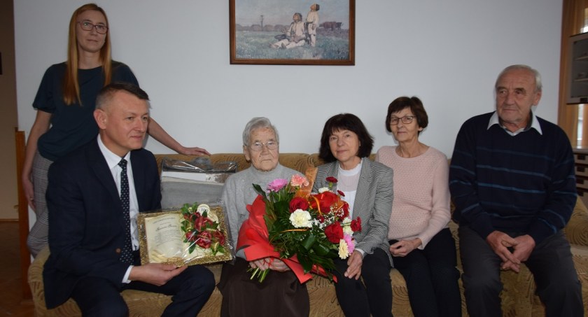 100 lat pani Genowefy z gm. Mirzec
