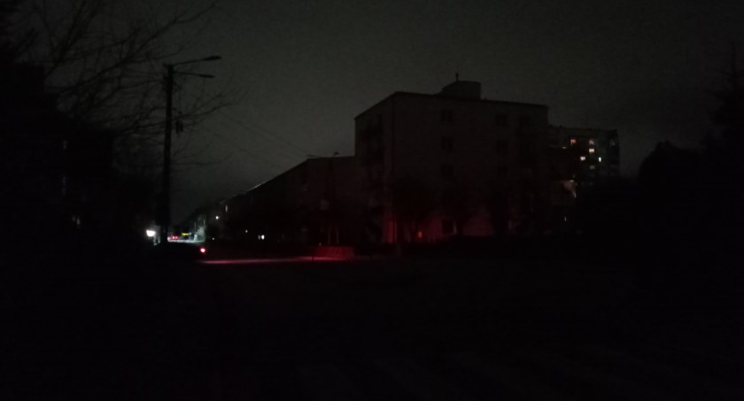 W gm. Pawłów będą świecić dłużej