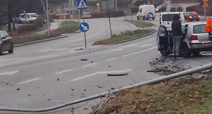 Mega ślisko na ulicach i chodnikach Starachowic i okolic