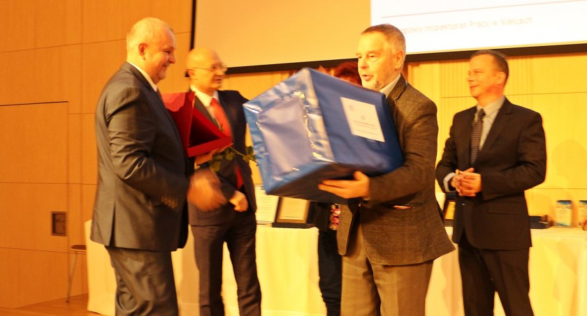 Zbigniew Palacz wzorcowo reprezentuje interesy pracowników