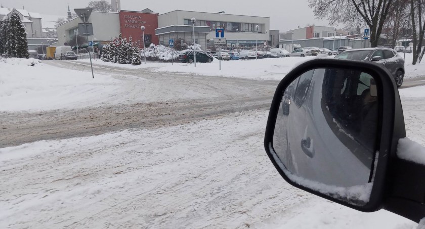 Nie spodziewajmy się czarnych dróg, gdy sypie śnieg