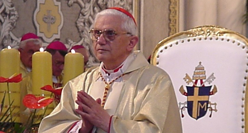 Papież Benedykt XVI nie żyje