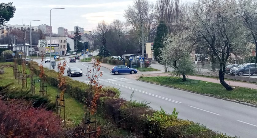 Przejście wyniesione, ale niewidoczne