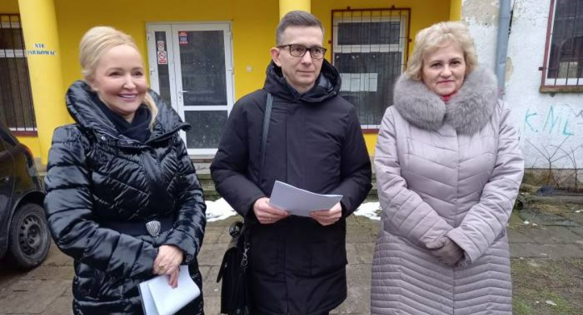 Miała być kluczową inwestycją, ale... Co dalej z domem opieki dla osób z niepełnosprawnością w Starachowicach?
