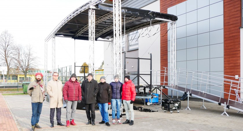 Mobilna scena już w gminie Pawłów