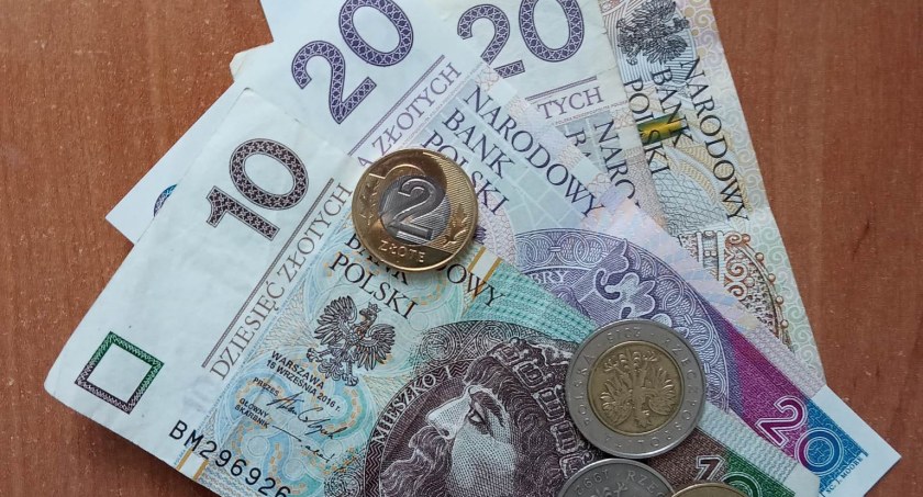 Nowe stawki za odpady ciekłe i stałe w gm. Pawłów
