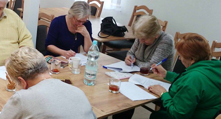 Wolontariat senioralny w Starachowicach czeka