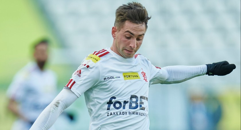 Maciej Śliwa zadebiutował w Łódzkim Klubie Sportowym. Kluczowa akcja w końcówce 