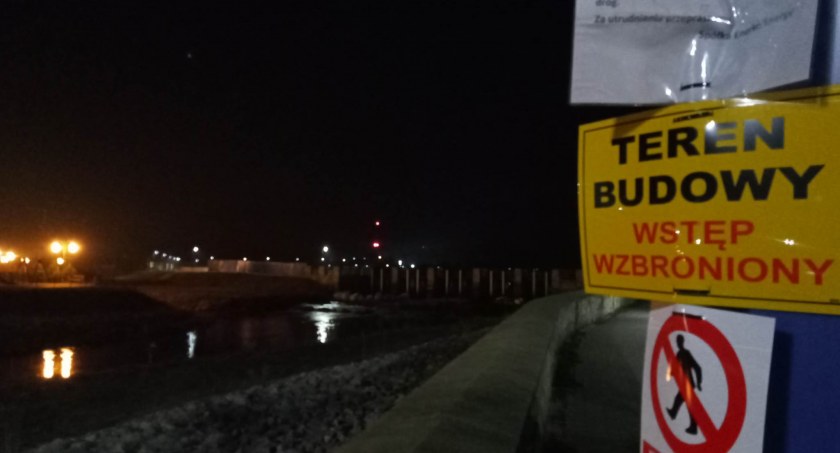 Przez najbliższe pół roku wąchockiego zalewu nie obejdziemy