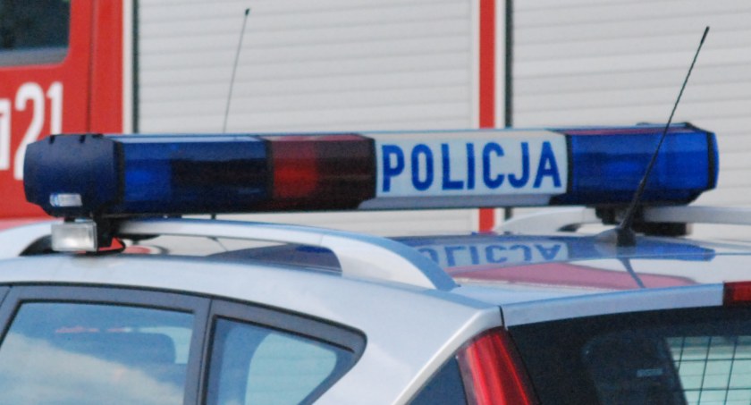 Seniorka ze Starachowic oszukana przez fałszywego gazownika. Ile pieniędzy straciła?