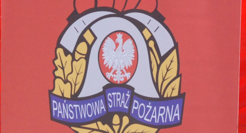 Strażacy interweniowali na ul. Mickiewicza w Starachowicach. Co było powodem ich obecności?