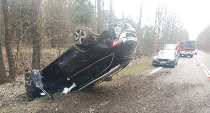 Groźny wypadek w Lubieni. Jedna osoba poszkodowana