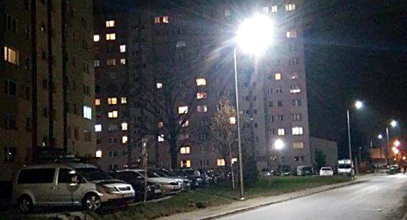 Gminy powiatu starachowickiego świecą dłużej, a oszczędzają energię i pieniądze
