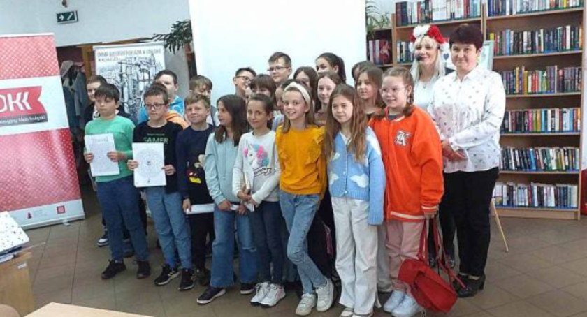 Warsztaty z powieściopisarką w pawłowskiej bibliotece