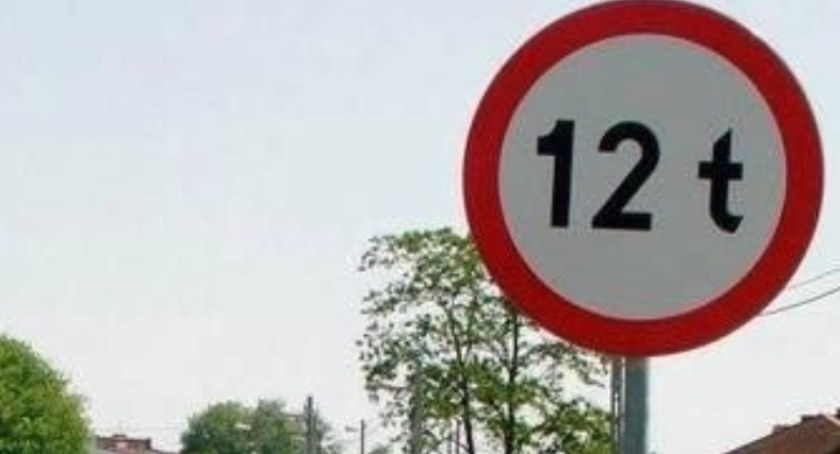 Ograniczony tonaż przy ul. Starachowickiej w Brodach