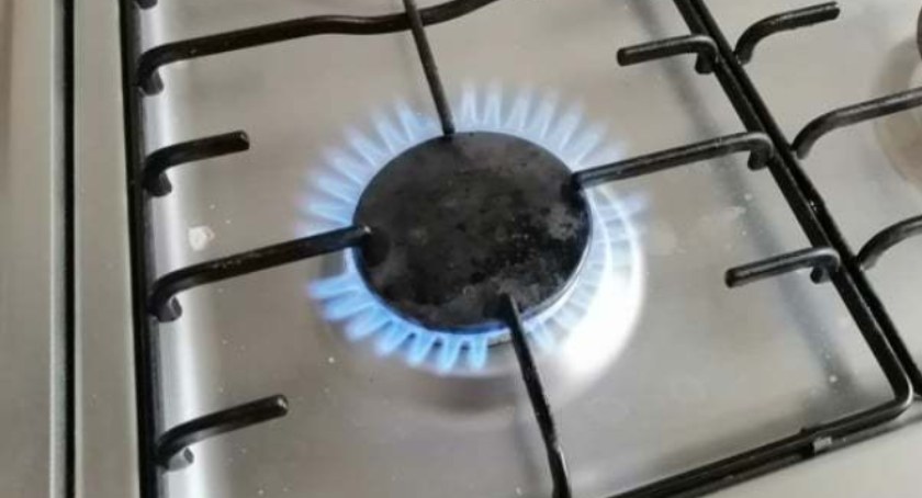 Odkręcił gaz i... interwencja strażaków w mieszkaniu w Starachowicach