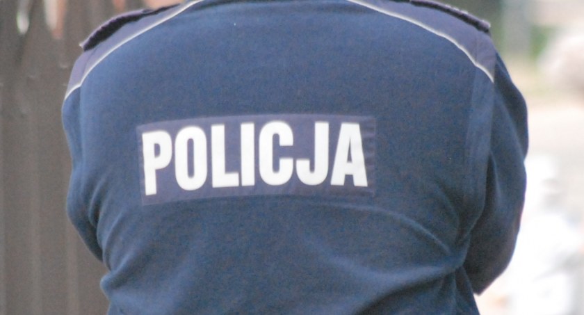 Wieczorne poszukiwania starachowiczanki. Wyszła z mieszkania i ślad po niej zaginął