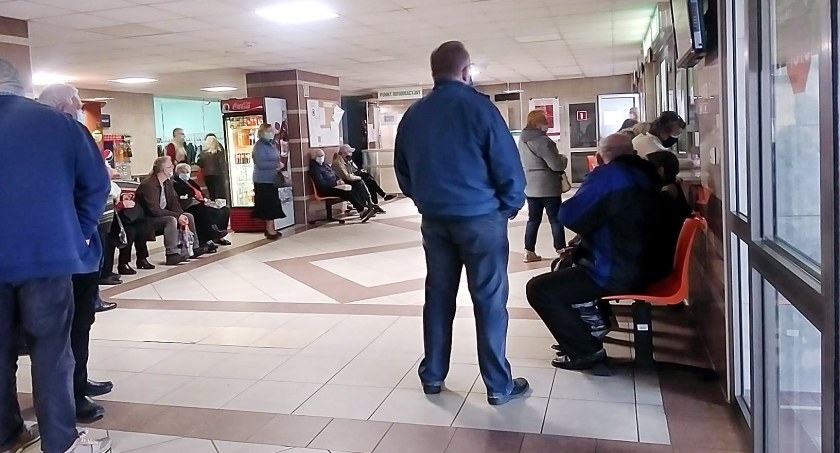 Nieodwołane wizyty lekarskie przez jednych pacjentów blokują miejsca innym?
