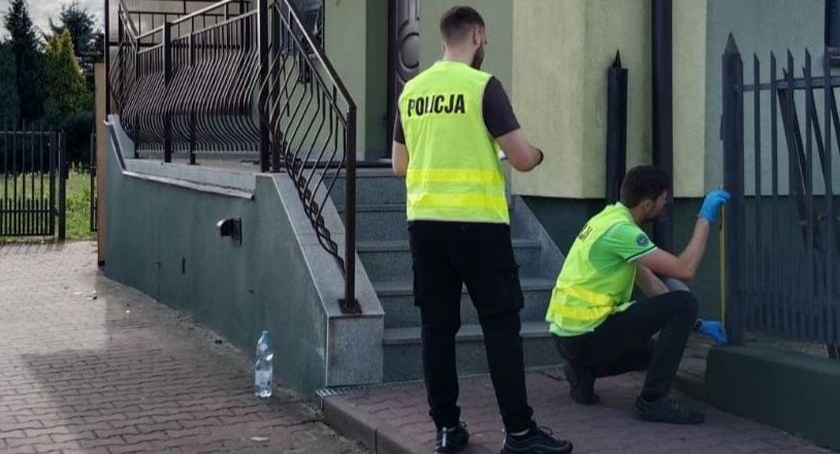 Wysadzony bankomat w Pawłowie. Gdzie jest sprawca lub sprawcy?