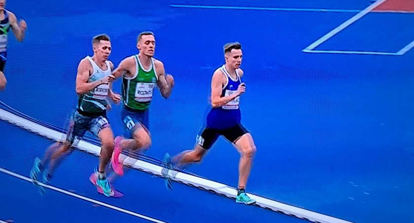 Mateusz Borkowski w finale biegu na 800 m. Wychowanek LKB Rudnik w roli jednego z faworytów do medalu mistrzostw Polski