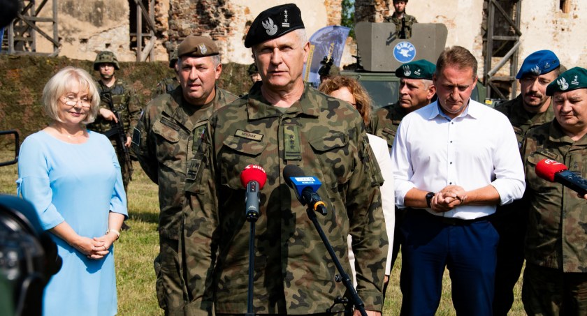 Święto Wojska Polskiego z terytorialsami w Wąchocku