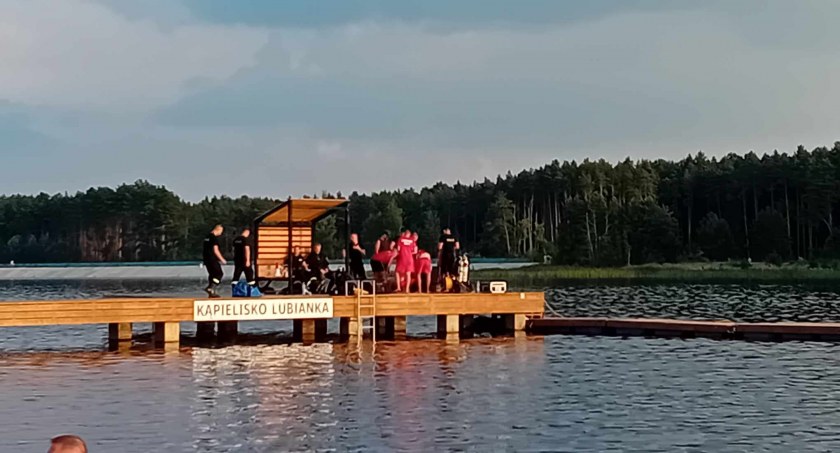 Lubianka. Zagadka rozwiązana. Już wiemy co się stało z mężczyzną, który wskoczył do wody...