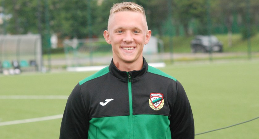 Star Starachowice remisuje z Czarnymi Połaniec. Kacper Ambrozik otworzył wynik