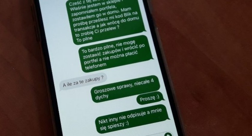 Mieszkaniec Starachowic stracił pieniądze. Wypłacono je za pomocą kodu BLIK