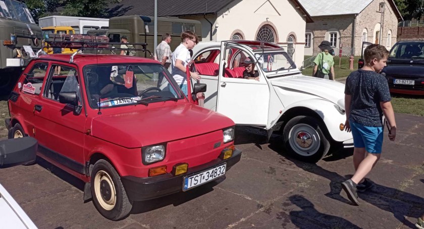 Legendarne samochody na drogach powiatu starachowickiego