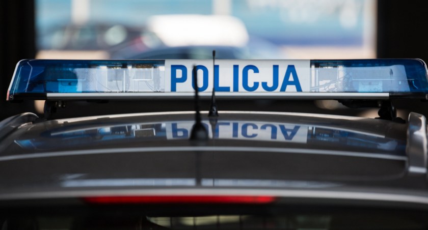 Krewka 25-latka i napad na policjantkę w Starachowicach