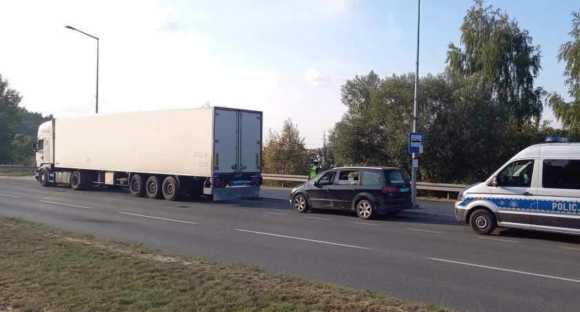 Kolizja na starachowickim wiadukcie
