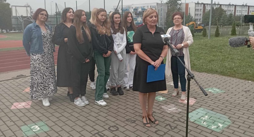 Remont łazienek, nowe szafki i sala gimnastyczna w Szkole Podstaswowej nr 12 w Starachowicach