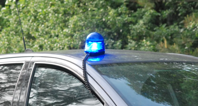 Wypadek w Starachowicach. Kierowca samochodu zderzył się z rowerzystą