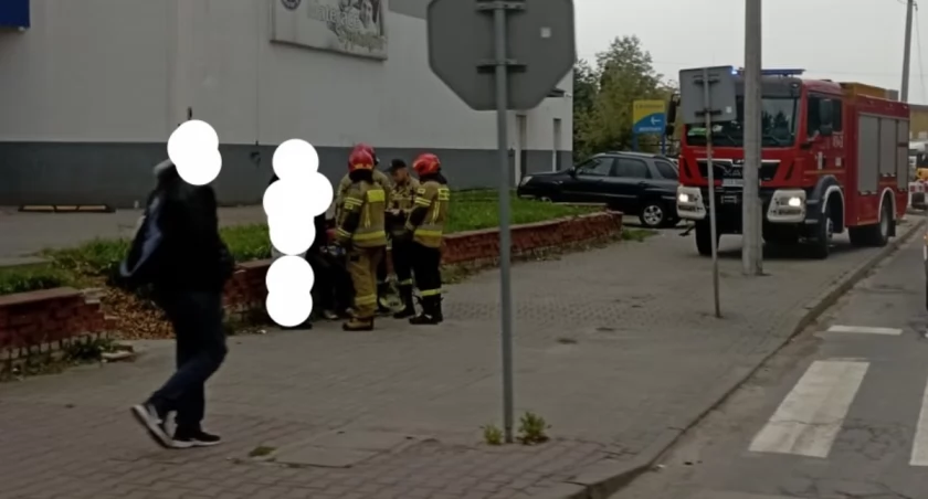 Strażacka akcja w Starachowicach. Bo nie było wolnych karetek pogotowia