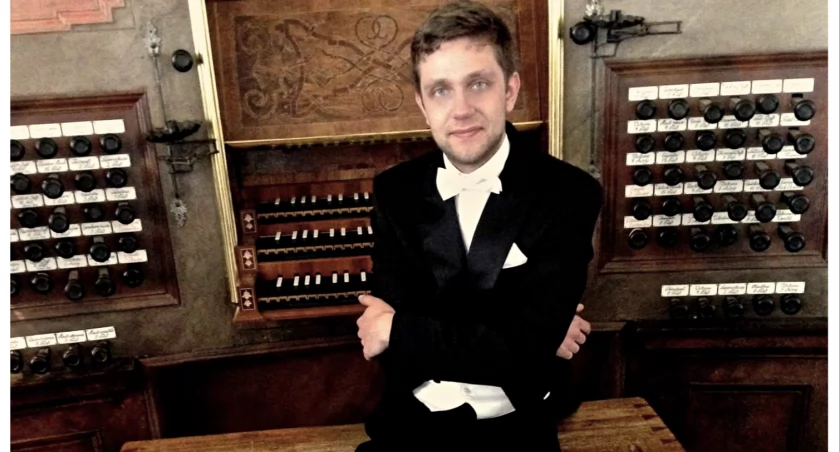 XXXIV Międzynarodowe Dni Muzyki Organowej i Kameralnej w Starachowicach - koncert organowy Jakuba Chorosa