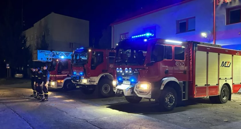 Po tragicznej śmierci płetwonurka. Starachowiccy strażacy oddali hołd zmarłemu koledze