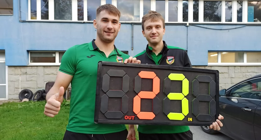 Star Starachowice zapewnił sobie wygraną w końcówce. Sobota snajperów