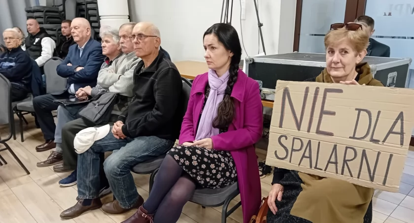 Spalarnia śmieci w Starachowicach - oburzeni są mieszkańcy, ZEC i prezydent się bronią