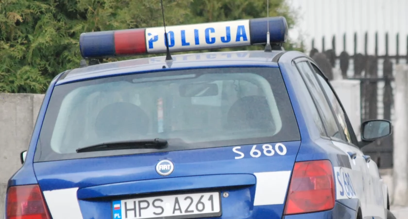 Kraksa dwóch samochodów w Szerzawach. Wymusiła pierwszeństwo