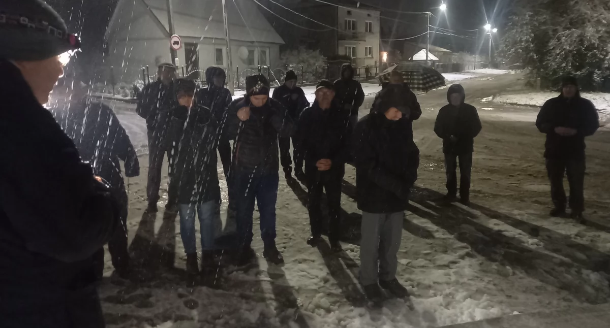 Starachowice. Męski Różaniec za powstańców i partyzantów