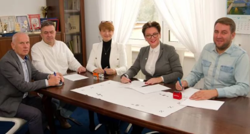 Wieża widokowa i tyrolka na ponad pół kilometra - gdzie takie rzeczy?